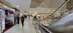 Scotts Road (D9), Retail #481137791